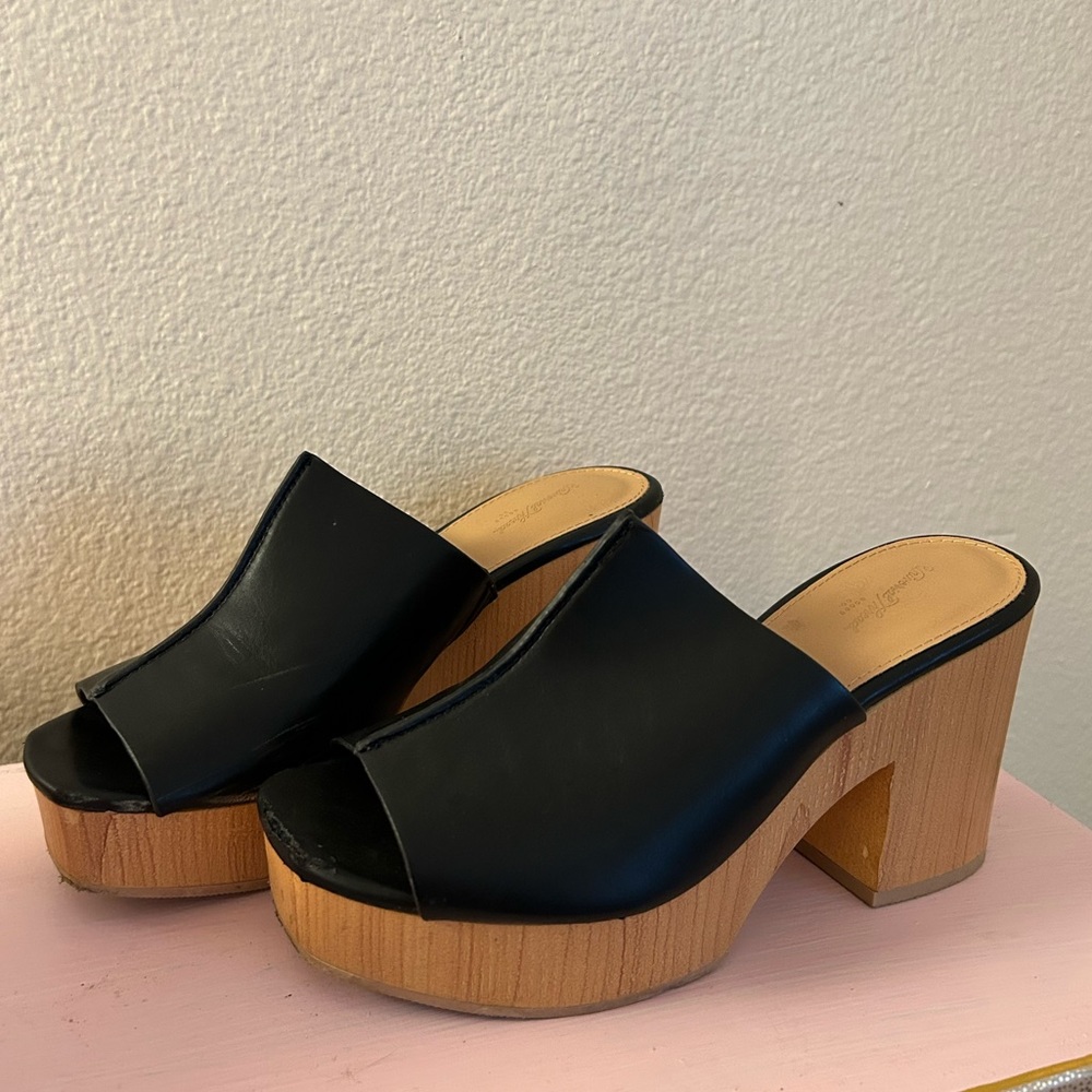 Platform slip on heels